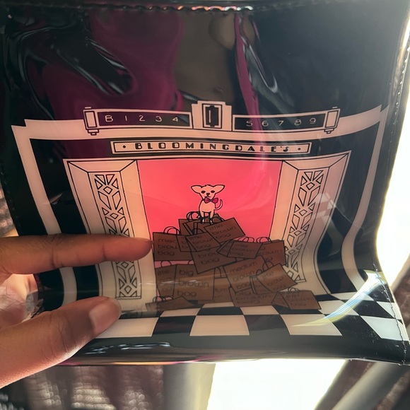 Bloomingdale's Small Dog/Elevator Tote - 100% Exclusive - Picture 3 of 4